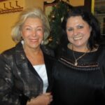 Christa Mayrhofer zu Besuch beim Adventmarkt