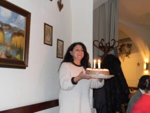 4 Kerzen auf der Torte 4 Kerzen auf der Torte