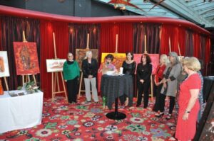 casino april 2012 055 alle ausstellenden Tera-ViennART Künstlerinnen